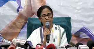 মমতা বন্দ্যোপাধ্যায়ের দল পেলো নতুন নাম ও প্রতীক